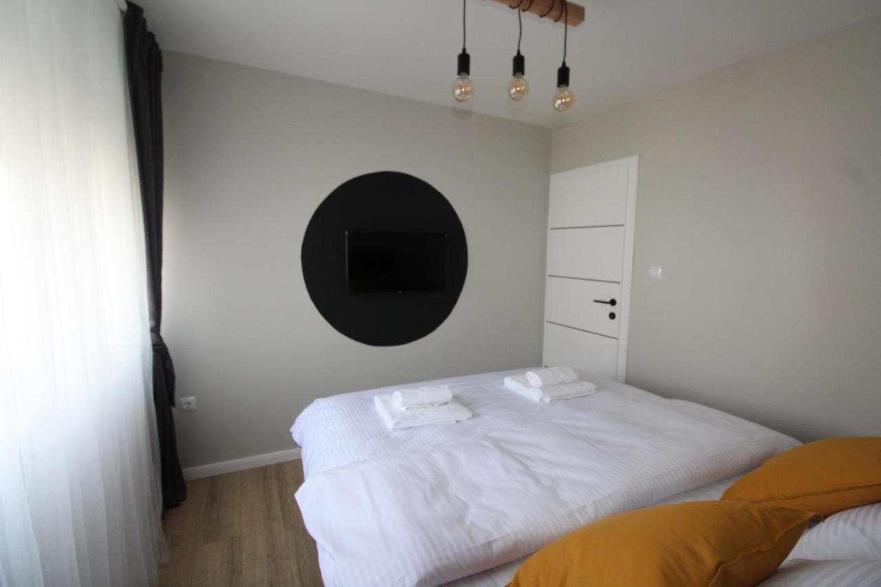 Ferienwohnung Jazz Stan Na Dan Brčko Exterior foto